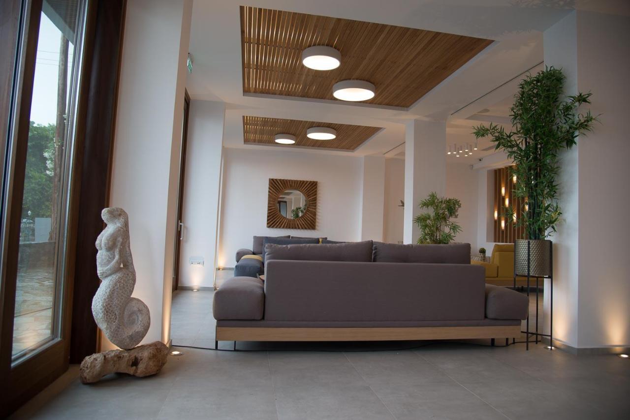 Natura Luxury Boutique Hotel Skopelos Loutraki  Екстериор снимка